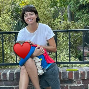 Riki Lindhome Instagram - Happy birthday @katemicucci. You are magical. 💕🎂