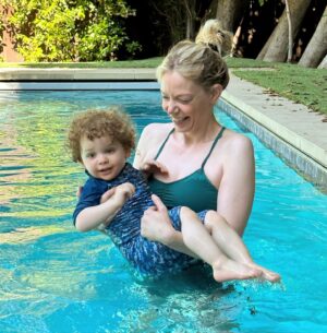 Riki Lindhome Instagram - Not a sun person or a pool person but here we are.
