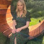 Riki Lindhome Instagram – Just hanging out in a yard barrel 🛢️
