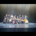 Rikka Ihara Instagram - ミュージカル『夜の女たち』 大千穐楽を迎えることができました。 長塚圭史さんのミュージカルは 言葉がメロディになるという事が腑に落ちた、新しさと、魅力的な瞬間が沢山の時間でした。 この作品に限らず、自分が知らない世界や時代の出来事を、今の自分に繋げて考えてみる。常にその出来事の根本をしっかりキャッチできる心の状態でありたいと思いました。 それにはまだまだ知識も経験も足りないなと感じる日々です。 そして、自分と違う感覚も柔軟に受け入れられる身体をいつまでも持っていたいなと思いました。それが自分の当たり前になる日が来るかもしれないから。 今では考えられない事が当たり前だった時代。どうにもならない今をもがいて、生きるために少しの光に希望を持って、間違えて。でも生きて。ただ生きるために、強くなるしかなかった。自分を納得させて立ってました。久美子を通して。 生きてまた会えることがどれほど美しくて大切にすべきことか。 なんだか、記録用に、区切りとして 文章にしようと思ったけど、この作品からこの時代から受け取るものが多くて書ききれないな。 関わってくださった全ての方に愛を込めて。 #夜の女たち