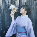 Rikka Ihara Instagram - 2022年。出会ってくれた皆様、ありがとうございました。 笑顔と少しの余裕で、 出来るようになる事があること。 今日の悲劇もいつか笑えるんだろうな、な気持ちで頑張れちゃうこと。 愛する人達と愛しい時間を沢山過ごすこと。 その少しで、毎日が豊かでした。 来年も、格好がつかなくても、格好がつかないまま、ゆっくり丁寧に生きていきたいと思います☺︎