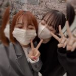 Rikka Ihara Instagram - 一言づつ大切に届けてくれるかなちゃんの言葉が大好きです。 最近できてなかった毎年のお花見。 久しぶりに復活できて幸せでした。 目をつぶって私達若いねって言って写したけど、もうこれも古いんだろうな。な写真と。