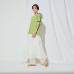 Rikka Ihara Instagram - シルエットと爽やかなカラーにきゅんと。 胸が高鳴るおでかけを*･ﾟ.ﾟ･*. #UNIQLO