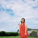 Rikka Ihara Instagram - 2023 calendar💐 楽しくて尊敬する方々に 力を貸してもらい、今年も、カレンダーを発売させていただきます。 撮影や季節を思い出しながら イラストも書かせてもらいました☺︎ ビビットな色に乗せて 皆さんに元気が届きますように。、 発売日の11月5日にイベントも あります。嬉しい。嬉しい とっても嬉しい。ぜひ！！ 一瞬だけ晴れてくれた空と。