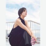 Rikka Ihara Instagram - 、 本日発売の『週刊スピリッツ』 表紙・巻頭 務めさせていただいてます☺︎ Photo @junimajo