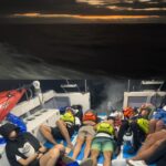 Rima Zeidan Instagram – 🚣🏻昨天順利的從「台東」划船到「綠島」 （50 km)這次沒吐沒暈🥹 也都有維持在一定的速度，比原先設定的時間早兩三個小時底達。這趟大家幾乎都沒睡，辛苦了！
proud of us

幾天前從「烏石港」划到「龜山島」 
在海上的那8小時真的只能用一個「慘」字來形容，吐不停，超級痛苦覺得快不行了，但還是用意志力撐著把該划的划完，身心俱疲，覺得自己很棒。

這幾週都在海訓，為了下一趟最終的日本「石垣島」挑戰準備！

We kayaked from Taitung to Green Island with barely any sleep, everything went super well :) 

The other day was a torture to say the least. 
On the sea for 8 hours, puked nonstop, no food no water…still did my part…proud of me

All of this for our ultimate goal:
kayaking all the way to Japan (260-270km) 
Wish us luck

@letsgokayaking_2024 
#rimazeidanadventures