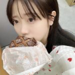Rin Kurusu Instagram - 🍈🍫