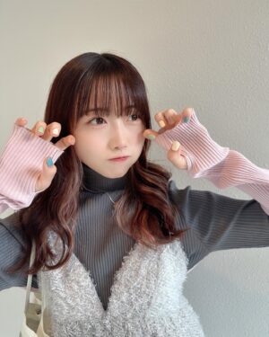 Rin Kurusu Instagram - 服好きがざわざわしてくる気温になってまいりました