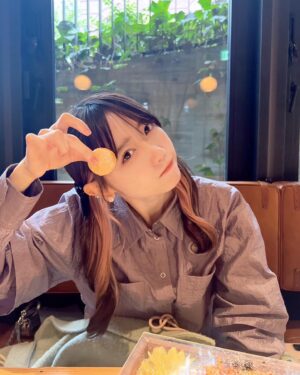 Rin Kurusu Instagram - 今日もお母さんに美味しいご飯つれていってもらった🎂