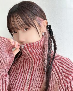 Rin Kurusu Instagram - ずーーーっとまつ毛のメンテナンスしてくれてるけいちゃん！
今回もナチュラルにカールつけてもらいました！いつもありがとう〜🥳
新しいお店とってもとっても素敵だったから気になる方はぜひいってみてね！