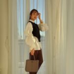 Rin Takanashi Instagram - 1日雑誌の撮影だったので、トリーバーチの新しいバッグ👜で( ◠‿◠ ) 柔らかくて、使いやすい〜🧡 お天気も良く、うきうきでした。 #トリーバーチ　#マックグロー　@ToryBurch #PR