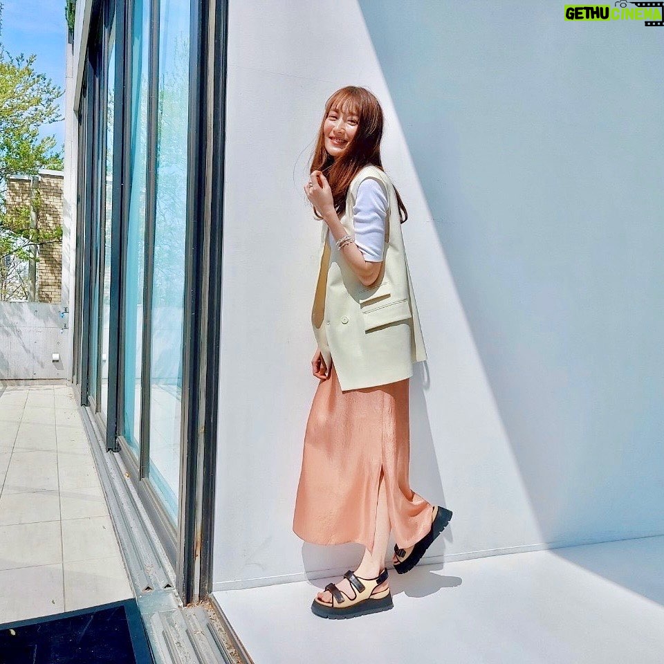 Rin Takanashi - 10.5K Likes - 発売中のBAILA 7月号に載っています( ◠‿◠ )
メイクもアクセ使いもツボでした。
是非チェックしてみてください🤩