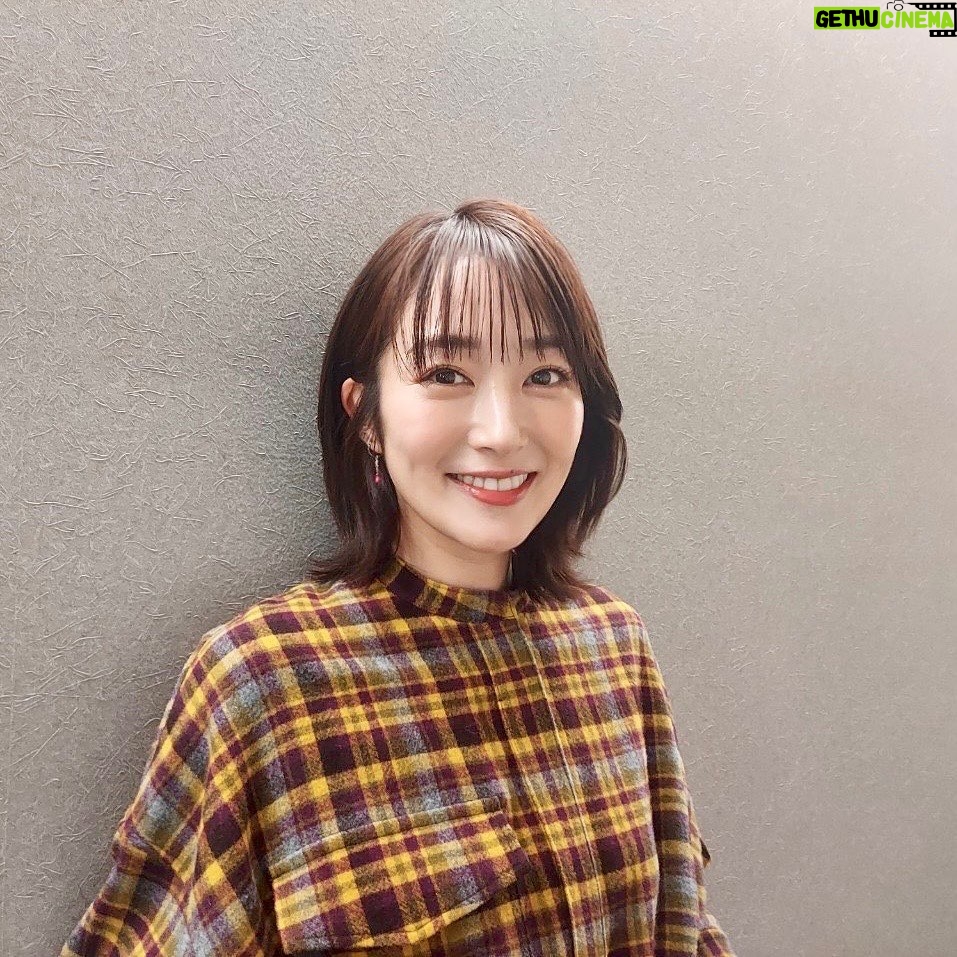 Rin Takanashi Instagram - 今夜は単身花日、第5話の放送です〜😀 写真は先日のインスタライブの衣装です。 ドラマの公式インスタでアーカイブ見られます🤩