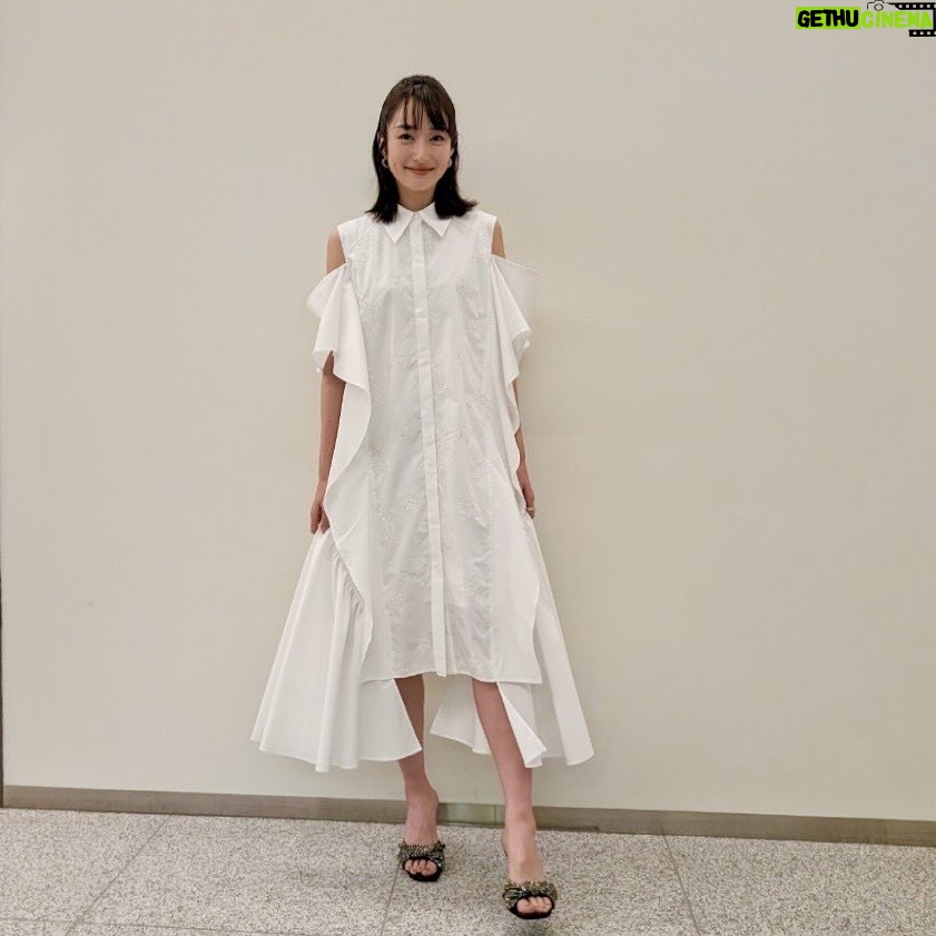 Rin Takanashi Instagram - 本日15時30分から 桂由美さんの半生を描いたドラマ「はれのひシンデレラ」の放送です。 激動の時代にウェディングドレスを日本に広めた、桂さんのパワフルな半生が描かれています。 是非ご覧ください!