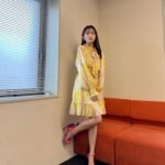 Rinka Kumada Instagram - 夜きみチームでお仕事の日！ 撮影から1年、こうしてスタッフの皆さんに会えるのがとても嬉しい🥰 この衣装はなんの衣装か、お楽しみに💛