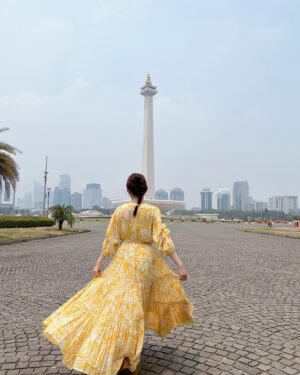 Rinka Kumada Instagram - ANAさんの新企画「ANAぷち散歩」にて、
インドネシア ジャカルタへ行って来ました〜！🇮🇩
東南アジア4カ国目！！
美味しいご飯に、世界で3番目に大きいモスクなど、、
私が行きたいところに自由にお散歩しています🕊️
とっても楽しかった〜！！
ANA【公式】BLUE SKY NEWSのYouTubeで、旅行の動画がみられます♡
ぜひご覧くださいね！
#ANA #ANAぷち散歩 #インドネシア #ジャカルタ #Indonesia #jakarta #りんくま旅行記