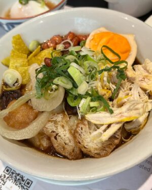 Rinka Kumada Instagram - ANAさんの新企画「ANAぷち散歩」にて、
インドネシア ジャカルタへ行って来ました〜！🇮🇩
東南アジア4カ国目！！
美味しいご飯に、世界で3番目に大きいモスクなど、、
私が行きたいところに自由にお散歩しています🕊️
とっても楽しかった〜！！
ANA【公式】BLUE SKY NEWSのYouTubeで、旅行の動画がみられます♡
ぜひご覧くださいね！
#ANA #ANAぷち散歩 #インドネシア #ジャカルタ #Indonesia #jakarta #りんくま旅行記
