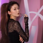 Rinka Kumada Instagram - YSL LOVESHINE FACTORY ルージュ ヴォリュプテ シャインが進化した、YSLラブシャイン♡うるっとしたツヤがさらにアップしてたよ🕊️ 私のお気に入りカラーは、No.207 シニックブラウン。 赤みのあるブラウンで塗るだけで大人な印象に🥀 #YSLLoveshine #YSLラブシャイン #yslmakeup #PR