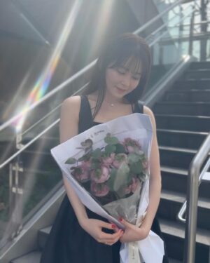 Rinka Kumada Instagram - 23歳になりました🎂
23日生まれの23歳！揃っててなんだか嬉しい！
日付が変わったときから温かいメッセージや写真を送ってくださって、、、幸せなスタートになりました。✨
みなさんに支えていただいていているんだなと感じる日々です🤍
いつもありがとうございます☺️🌼