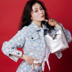 Rinka Kumada Instagram - 春夏の洋服に合わせたい、可愛いバッグ🤍 夏はシルバーの「ロゾ」バッグできらきらに過ごしたいな✨ #LongchampSS24 #LongchampUniversity #ロンシャン.