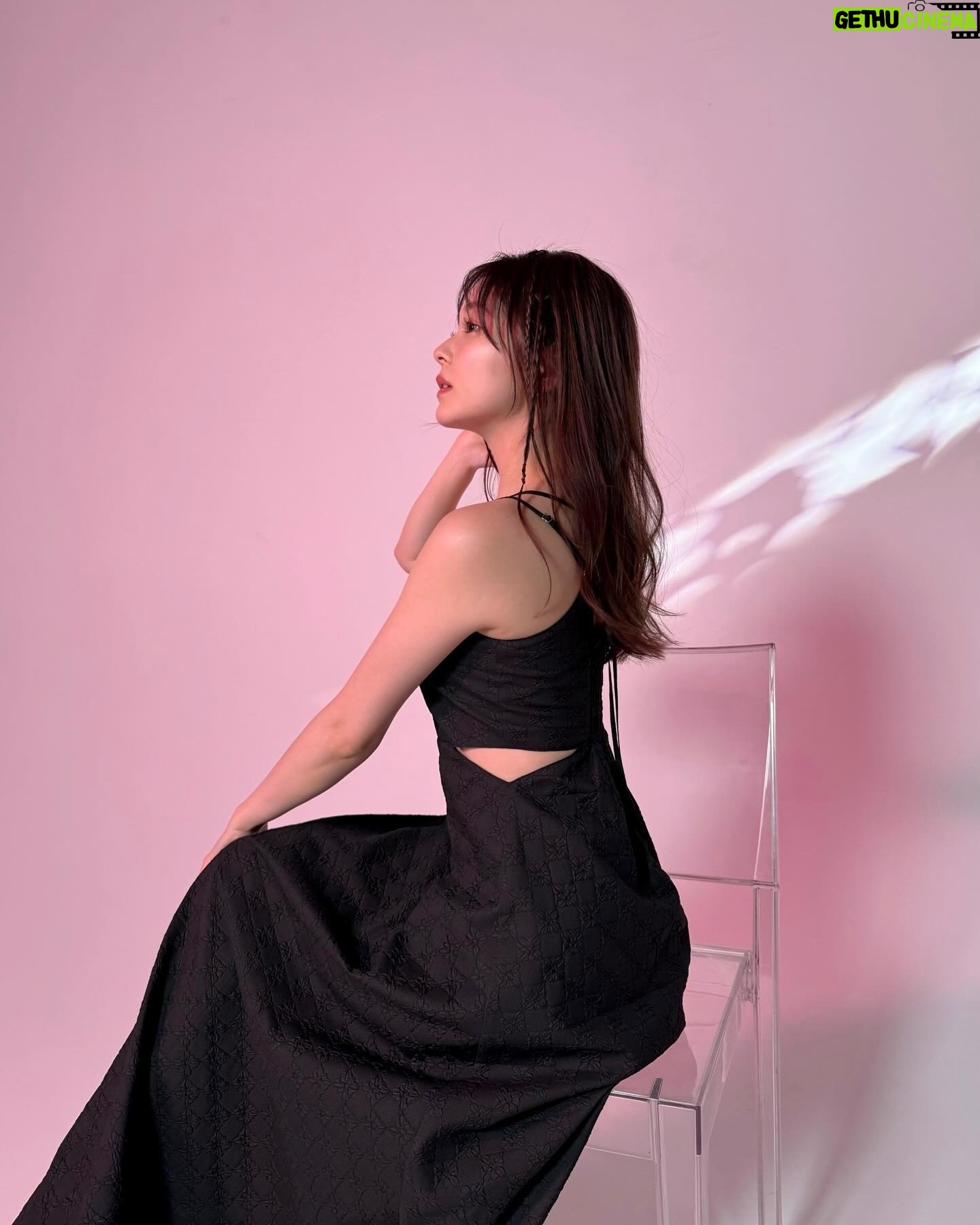 Rinka Kumada Instagram - dazzlinコラボ予約がスタートしました🤭 こだわりが詰まったコラボです♡ どの色が好き〜?