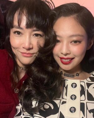 Rinko Kikuchi Instagram - Métiers d’Art 2022/22 in Tokyo

🖤美しくてドキドキした夜🩷

Thank you for the beautiful night. 

@chanelofficial
#CHANELinTokyo
#CHANEL
#CHANELMetiersdArt