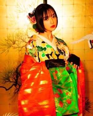 Rinne Yoshida Instagram - 新成人の皆さんおめでとうございます

去年も載せましたが、別の写真を
懐かしき20歳の私