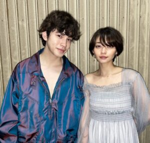 Ririka Instagram - 共演した鈴木康介さんと📷

#鈴木康介
#里々佳
#Vaundy
#benefits