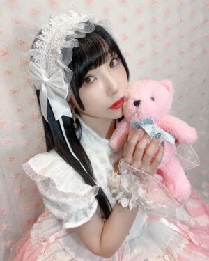 Risa Aizawa Instagram - Hello Febʕ•ᴥ•ʔ♡♡♡

#ロリィタ #ロリィタファッション #dempagumi #idol #アイドル
#でんぱ組 #ロリータ #ロリータコーデ #甘ロリ