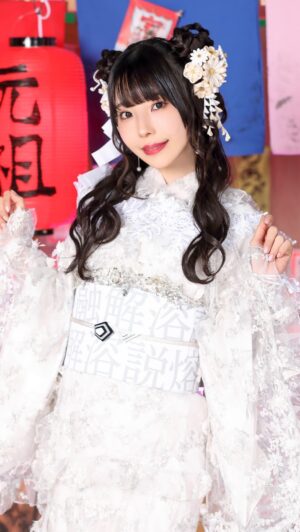 Risa Aizawa Instagram - でんぱ組.inc🆕アー写、みんな可愛すぎてるじゃろ？？？

りさは真っ白のレースのお着物着せていただいたよ〜❗️
帯はスタイリストさんのオリジナルブランドなんだって〜天才🤍

⚡️でんぱ組.inc⚡️新曲『商売繁盛！元祖電波屋！』配信開始💨

TF.lnk.to/dempa_ya

📺5/20 20:00 🆕MV📺

でんぱ組.inc公式YouTubeチャンネルにてプレミア公開🔥

https://www.youtube.com/watch?feature=shared&v=jz69lZW8h0A

#fashion #idol #アイドル #dempagumi #でんぱ組 #和装 #japantravel #japanese