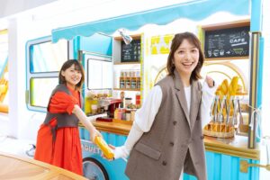 Risa Ozaki Instagram - 今朝発表されましたが、
バゲット新MCに、田中毅アナウンサーと笹崎里菜アナウンサーが就任しました🌷

お子さんへの愛が溢れるサーファー🏄毅さん、
そして、バゲットでの今までを知り尽くしている同期の笹崎。こんなに頼もしいことはありません。

バゲットで作ったフレンチトーストを食べながら、初回放送堪能しました🥺🥖

#バゲット　#リニューアル
#田中毅　#笹崎里菜　#よく見たら　#写真は　#バトン渡しならぬ　#バゲット渡しです🥖笑