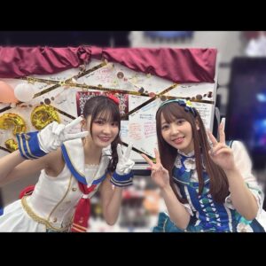 Risa Taneda Instagram - 🎤🎶

２月２５日に開催されたミリオンライブ！の
10thライブAct4の写真を…いまさら更新したいと思います（小声）

写真がたくさんあるので
今回はツーショとか複数人の写真をお届け！

まずはAct4のなかでも
出演曲が被らなかったメンバーたちと✨

なんと唯ちゃん＆戸田くんとはライブ共演自体が初で！
１０年の時をかけてついに共演できて感無量でした！

バタバタだったから
全員とは撮れなかったけど
お次はユニットや同じ曲を歌ったメンバーとの
ツーショ＆集合写真を少しずつ載せていきますね♪

#アイドルマスター
#ミリオンライブ！
#時をかけるインスタシリーズ