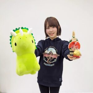 Risa Taneda Instagram - 📻

最近のサロタネの写真たち！
第５７回には津田美波ちゃんがゲストに来てくれました♡

私達といえばゆゆ式ですが、
他にも懐かしの共演作や、2人が初めてあった時期の話など
懐かしのトークにたくさん花が咲きましたよー！
今回もたっぷり１時間ちかくトークしているので
ぜひぜひみんな聞いてくださいね♪

案の定話し足りなかったので、津田ちゃんとは
また別の機会にあらためて語りまくろうと思います！

まだまだ呼びたい話したいゲストたくさん…✨
スケジュールが合った方からオファーさせていただいてるので
毎回わたしも次のゲスト誰になんだろーと楽しみにしています！

2024年も沢山の人とゆったりまったりおしゃべりしていきたいので
今後ともよろしくお願いいたします👍

#津田美波
#種田梨沙
#たねちゃんねる