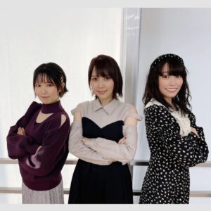 Risa Taneda Instagram - ☕️🍰🎙️✨

「Salon de Tanedaへようこそ♪秋のティーパーティー2023」
ご来場＆ご視聴くださり有難うございました！

今回も素敵なゲスト様にお越しいただきました♪
昼の部はエーデお嬢様こと本渡楓ちゃん🍁
夜の部はナオお嬢様こと東山奈央ちゃん🐧

ヒルトンのアフタヌーンティーセットをつまみつつ
トーク中心で今回もお届けしました！

このラジオのイベントは何となく
ゆるーくまったりな感じなんだろうなと
勝手に思っていたのですが…

執事とお嬢様エチュードという
池袋にちなんだエチュードコーナーにより
その流れは吹き飛んでしまいました！笑

楓ちゃんとは９月のゆみりさのイベントでも
エチュードをやったのですが、その時とは
また違った笑いが起きていて楽しかったし
何よりエーデお嬢様の罵倒ゼリフが聞けて
会場全員が沸いていたのが面白かったです🤣

奈央ちゃんとのエチュードは、
Rhodanthe＊でプライベートでも
エチュードみたいなやり取りをしているので
息ぴったり…と思いきや、お題によるすれ違いが発生して
奈央ちゃんの新鮮な反応が見れてテンション上がりました！

ノリの良い民衆…ではなくお客様と
２人のおかげで最高に楽しい１日になりました！
本当にありがとうー！！

１１月４日の２３：５９まで
Streaming＋でアーカイブ視聴もできますので
気になる方はぜひお見逃しなく✨

ラジオ本編への感想メールもお待ちしています！

2人の本編ゲスト出演も確約したので
より深い趣味の話なんかができるのが
今からとても楽しみです♡

#本渡楓
#東山奈央
#種田梨沙
#たねちゃんねる