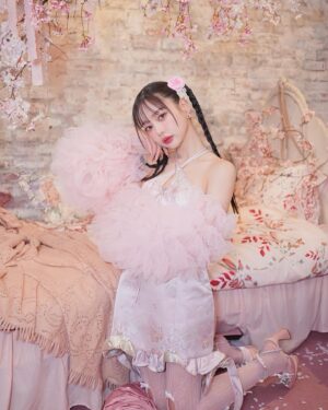 Risa Nakamura Instagram - 📷 @heron214
