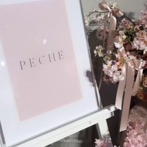 Risa Nakamura Instagram - 昨日はぺしぇ初のイベントPECHE_partyでした🌸
細部までこだわり尽くしたPECHEの世界で、つくる側の熱量も、来てくれた皆さんの暖かさも、愛が伝わりすぎる大充実な一日でした！
ファッションショーもトークセクションも楽しかった〜🎀

会いに来てくれてありがとうございました🌷