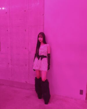 Risa Nakamura Instagram - DAY 1 💗
@philosophia_beauty