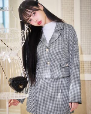 Risa Nakamura Instagram - LARME× @michellmacaron_official の撮影をしました🌷
さとみんに久しぶりに会えて嬉しかった♡ @satomi_yakuwa