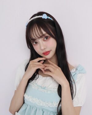 Risa Nakamura Instagram - LARME060発売しました！
同じ名前企画でふーりーちゃんと🪽
話せば話すほど中身までかわいすぎて癒されました😮‍💨💕
