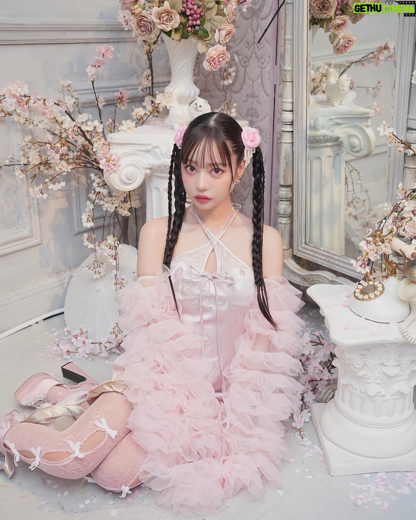 Risa Nakamura - 4.5K Likes - 📷 @heron214