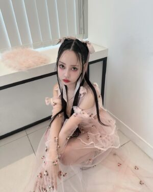 Risa Nakamura Instagram - @tanakadaisuke_official 24AW🎀