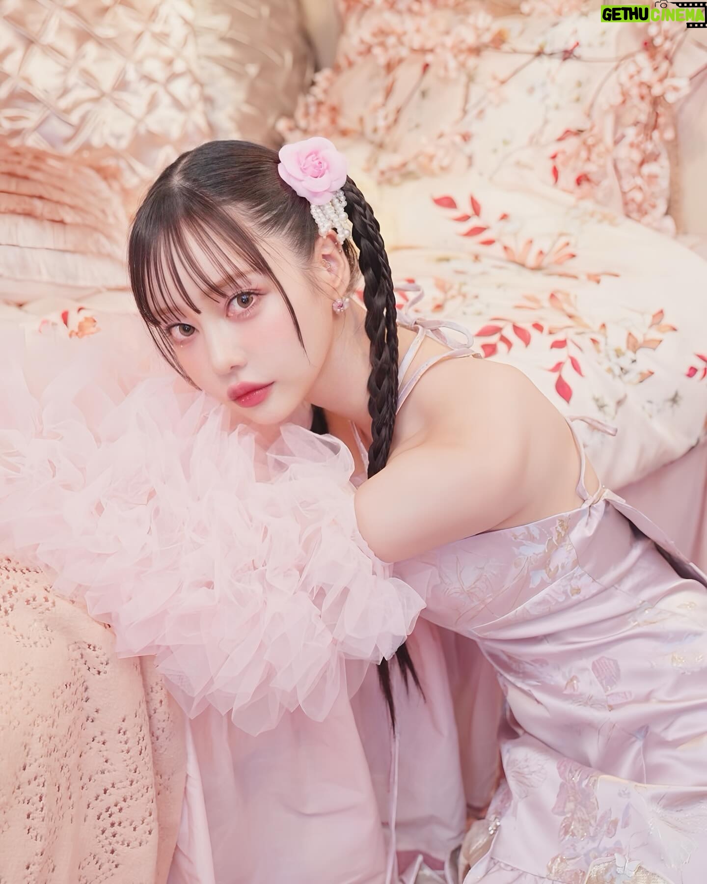 Risa Nakamura - 4.5K Likes - 📷 @heron214