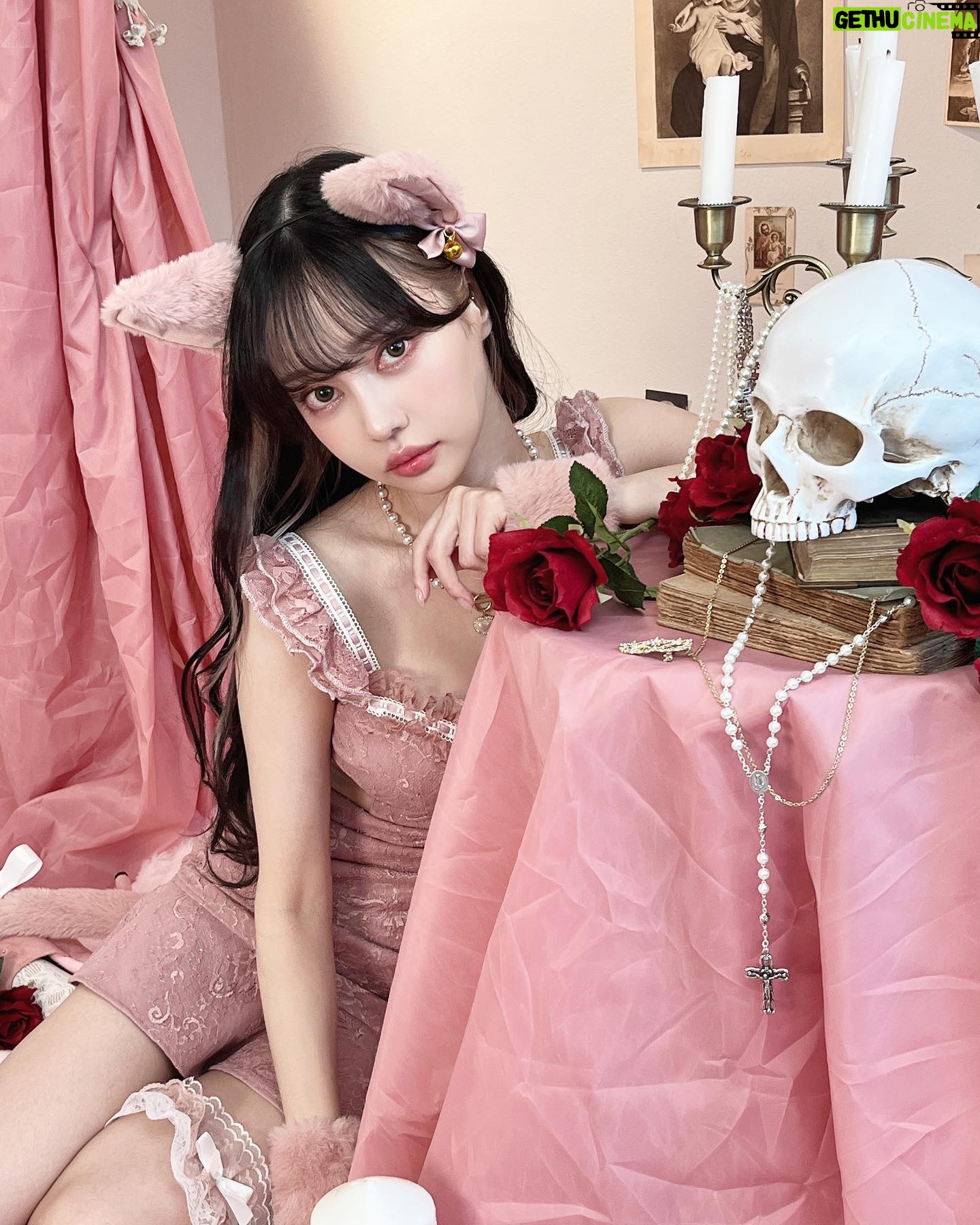 Risa Nakamura - 9.5K Likes - LARME058本日発売です🩶
LARME×sugarnineの撮影の日、
いただいたかわいすぎる🎂♡