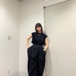 Risa Watanabe Instagram - 🖤👀