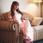 Rishikaa Singh Chandel Instagram - Pretty In Pink 💕💕 : : Outfit - @nadiya_ji MUAH- @kaavyamakeovernagpur : : #rishikasinghchandel #photo #photooftheday #potd #photoshoot #instagood