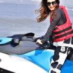 Rishikaa Singh Chandel Instagram - My first ride 🥰 #rishikasinghchandel #reels #sea #beach #explore #reelsinstagram