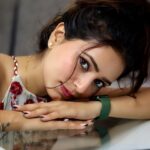 Rishikaa Singh Chandel Instagram - गुज़र जायेगा ये दौर भी ज़रा सब्र तो रख जब खुशियाँ ही न रुकी तो ग़म की क्या औकात है !! : : #rishikasinghchandel #potd #photooftheday #explore