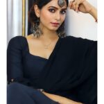 Rishikaa Singh Chandel Instagram - ❤️❤️🔥🔥🔥 : : #rishikasinghchandel #instagood #photo #potd #blacklove