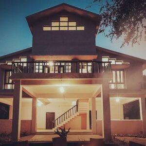 Rishina Kandhari Instagram - Thanks @pugdundeesafaris ‘s @kenriverlodge for giving me a unique and immersive experience in the heart of nature, comfortable earthy cottages , great food with the Ken River flowing nearby and experienced naturalists to show & explain about the abundant wildlife in the region on #safari 

#luxuryamidstnature #safarilovers #kenriverlodge #panna #mptourism #luxurylifestyle #retreat #pugdundeesafaris