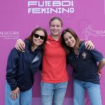 Rita Ferro Rodrigues Instagram - 1500 raparigas vindas de todo o país para jogar futebol ! É sempre um dia mágico na Cidade e este ano, entre os jogos, estão a aprender mais sobre violência de género, como prevenir, como identificar , como ajudar, como denunciar. Jogadoras , arbitras , treinador@s, técnic@s, tod@s junt@s através do futebol a combater a violência de género. #goalscore @apav_online @uefa_official @europeancommission @portugal #fpf #futebol #mulheres#igualdade